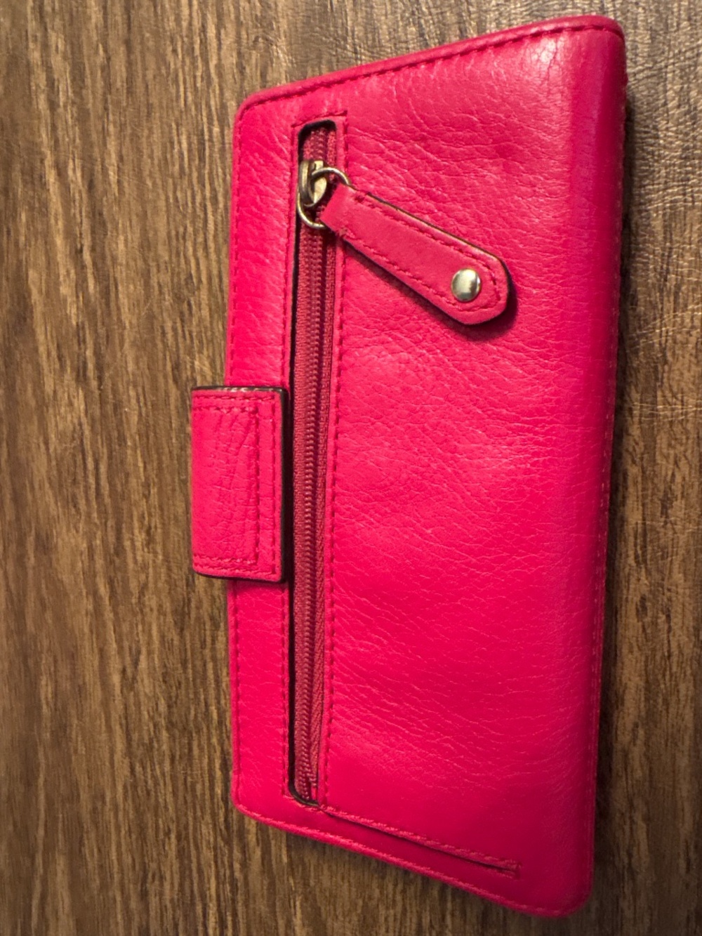Red Coach wallet - Picture 2 of 3